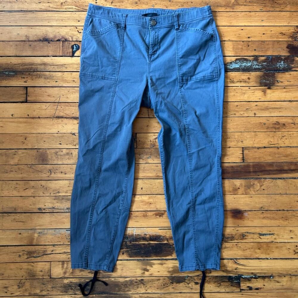 Lane Bryant Gray Lace Up Ankle Cargo Crop Pants Stretch Size 16